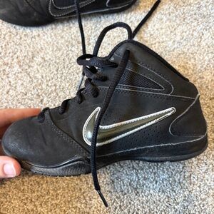 Nike Boys Basketball Shoes Black Size 12c